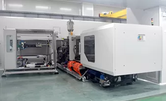 High speed injeciton machine