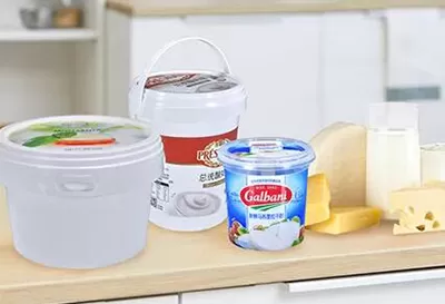 What is IML in packaging?