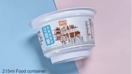Plastic IML yogurt cups with little spoon