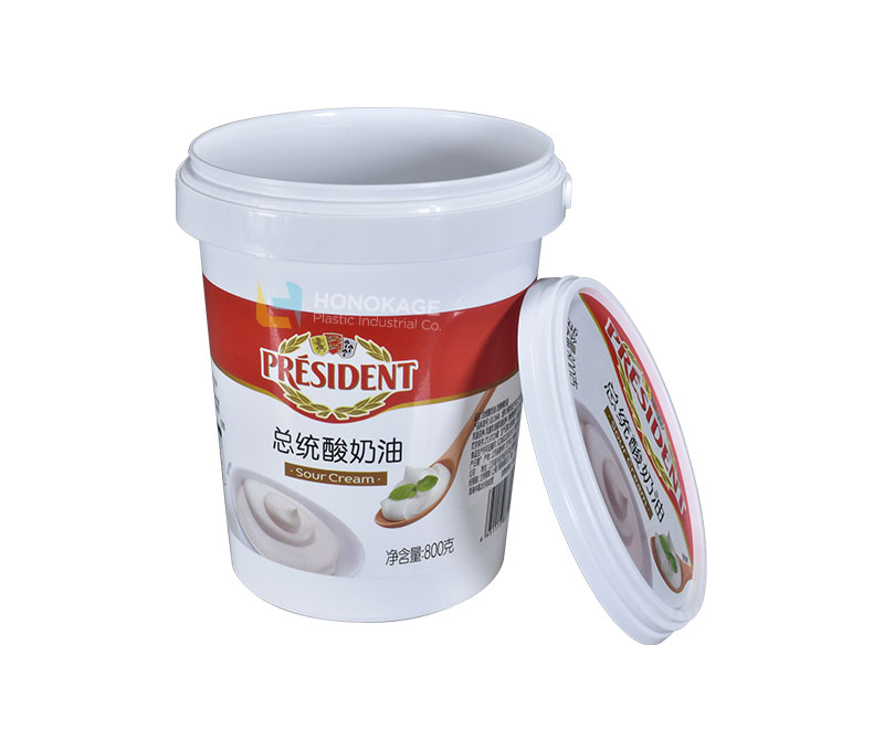 35oz Plastic IML round cream cheese packaging with handle