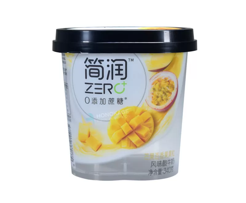 340g IML Plastic yogurt container packaging oval shape with rigid lid and little spoon
